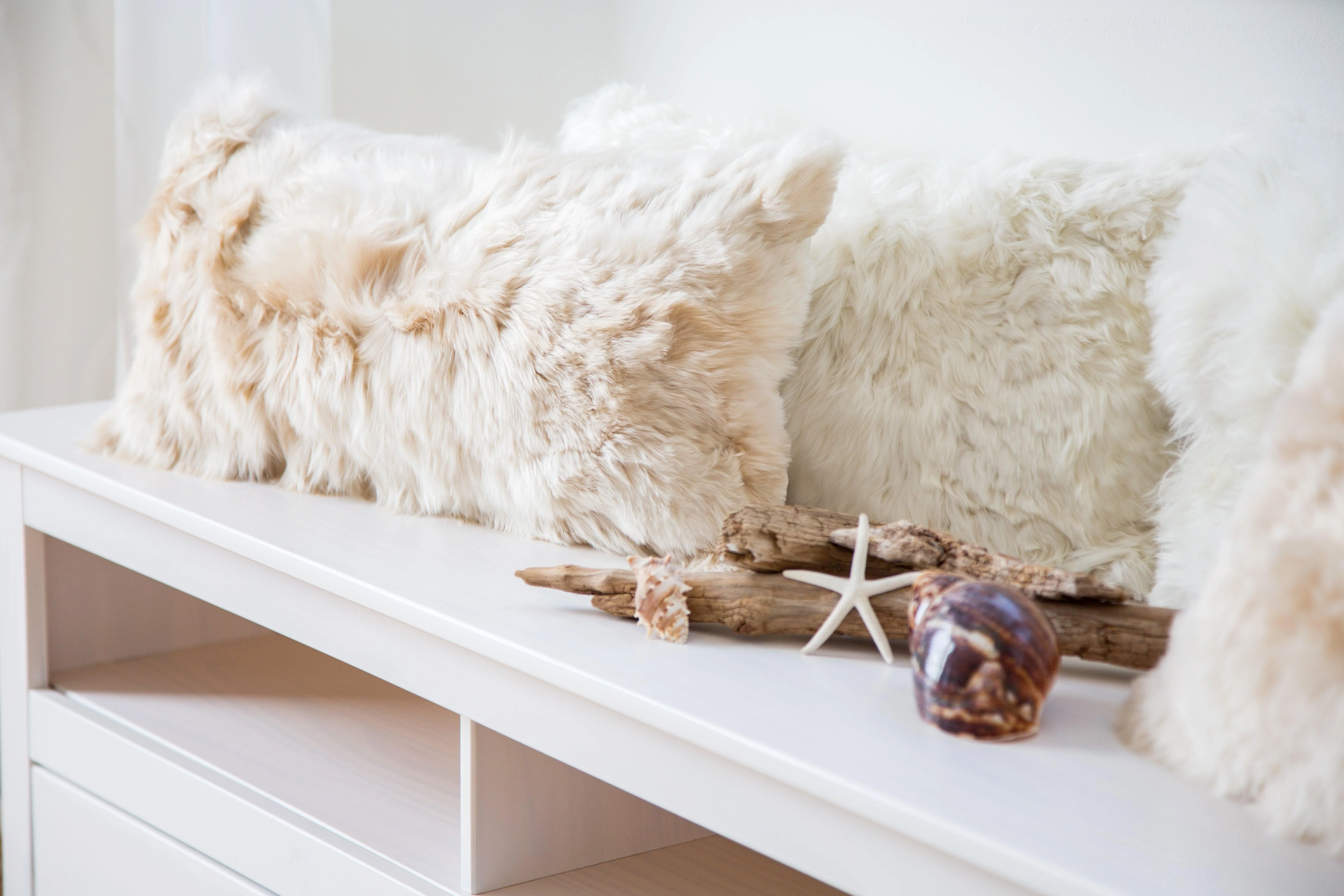 Alpaca Suri Lumbar Cushion - Image 12