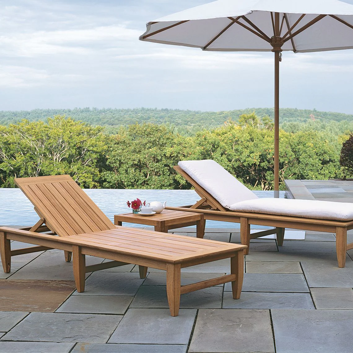Amalfi Chaise Lounge w/Wheels - Image 2