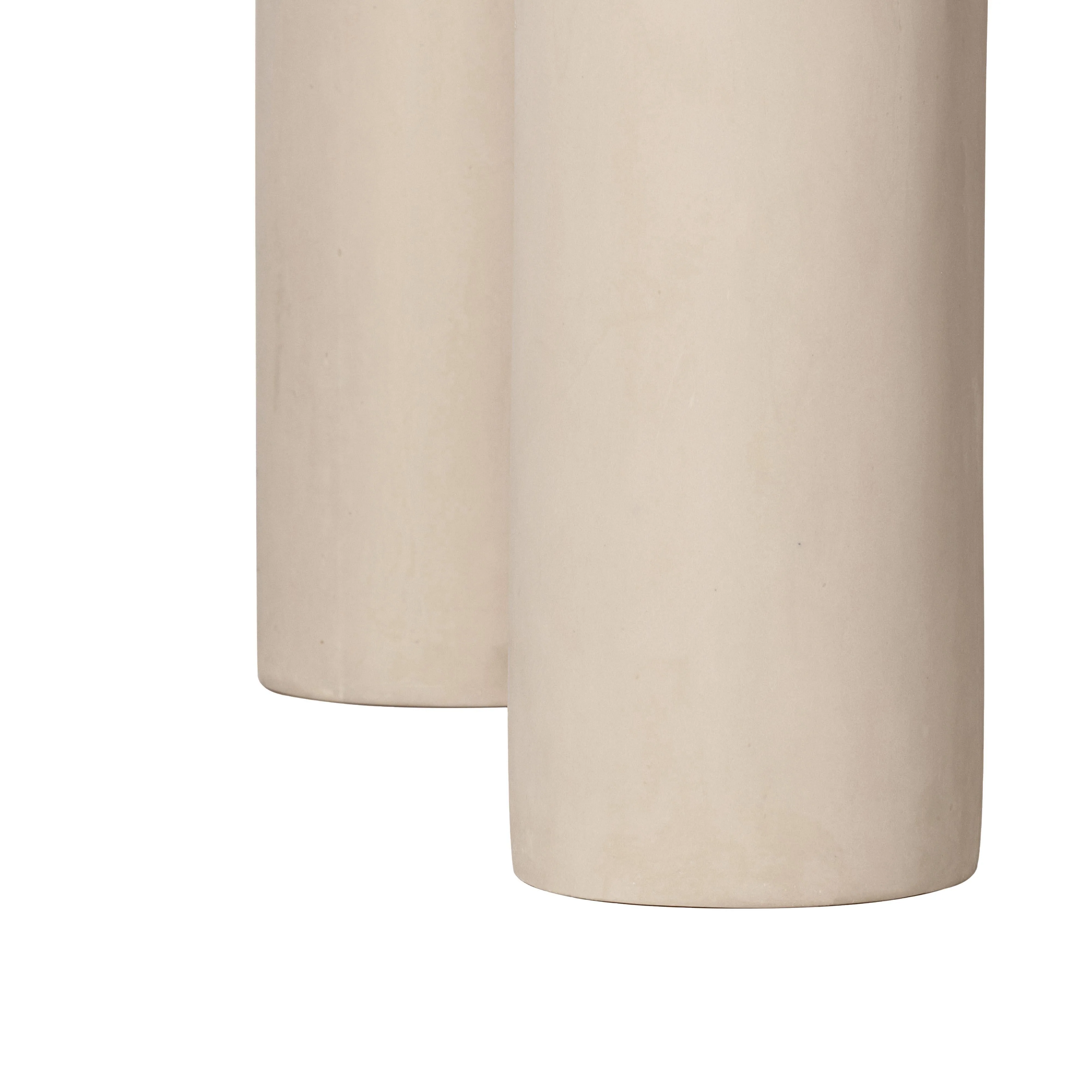 Barbara 47" Cream Textured Indoor / Outdoor Round Dining Table - Image 5