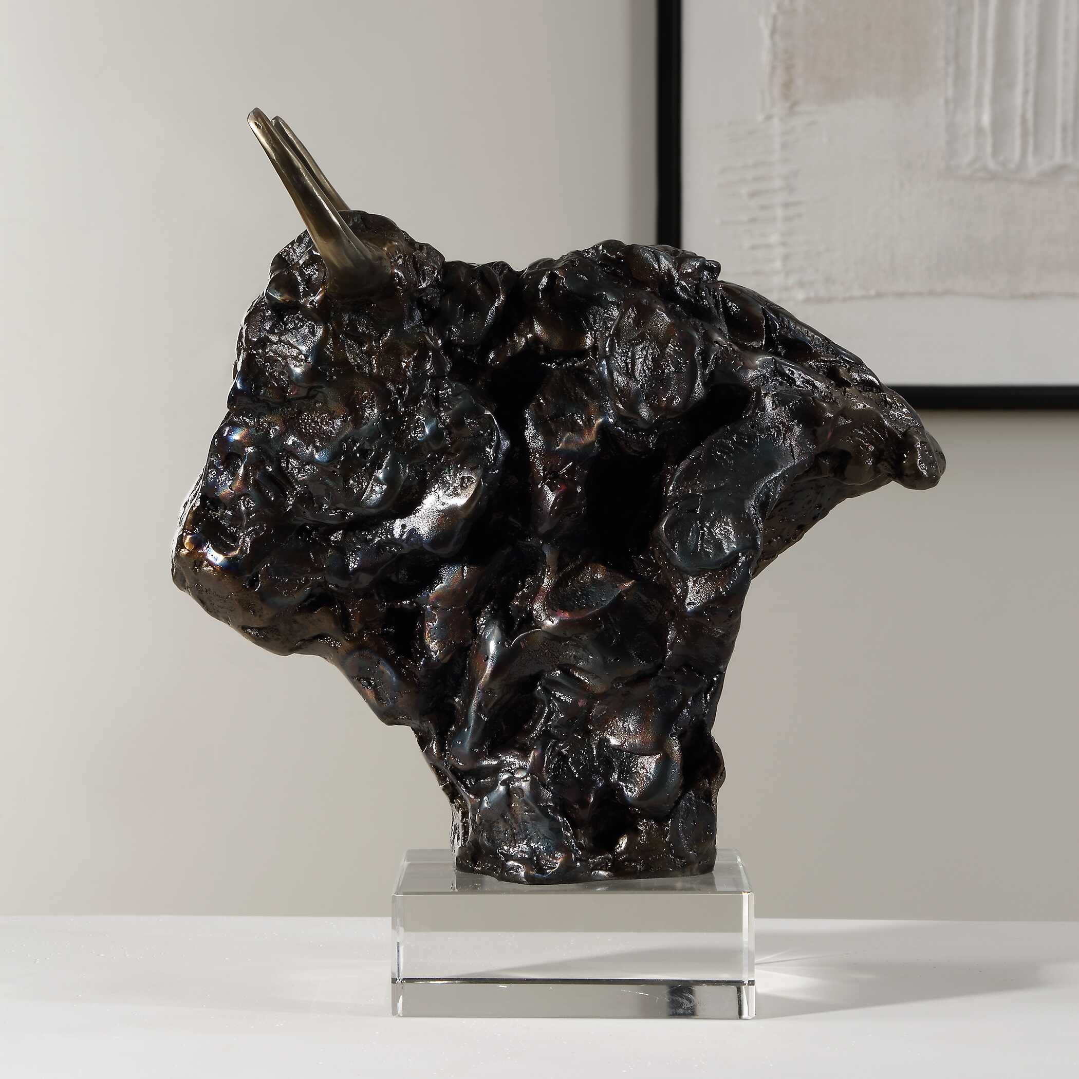 Bison Bust Bronze Sculpture - Image 3