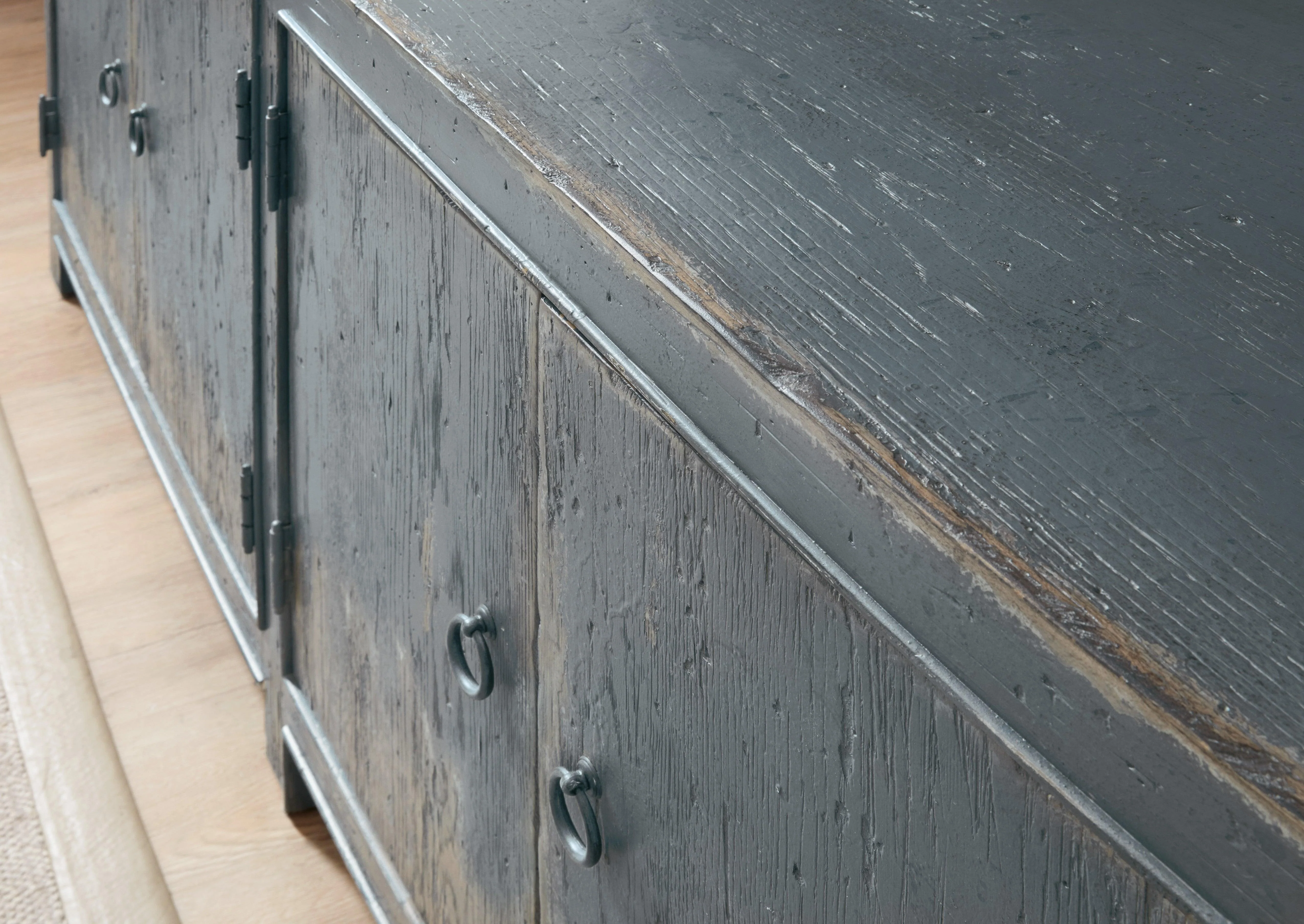 Boheme Salvator Media Console - Image 3