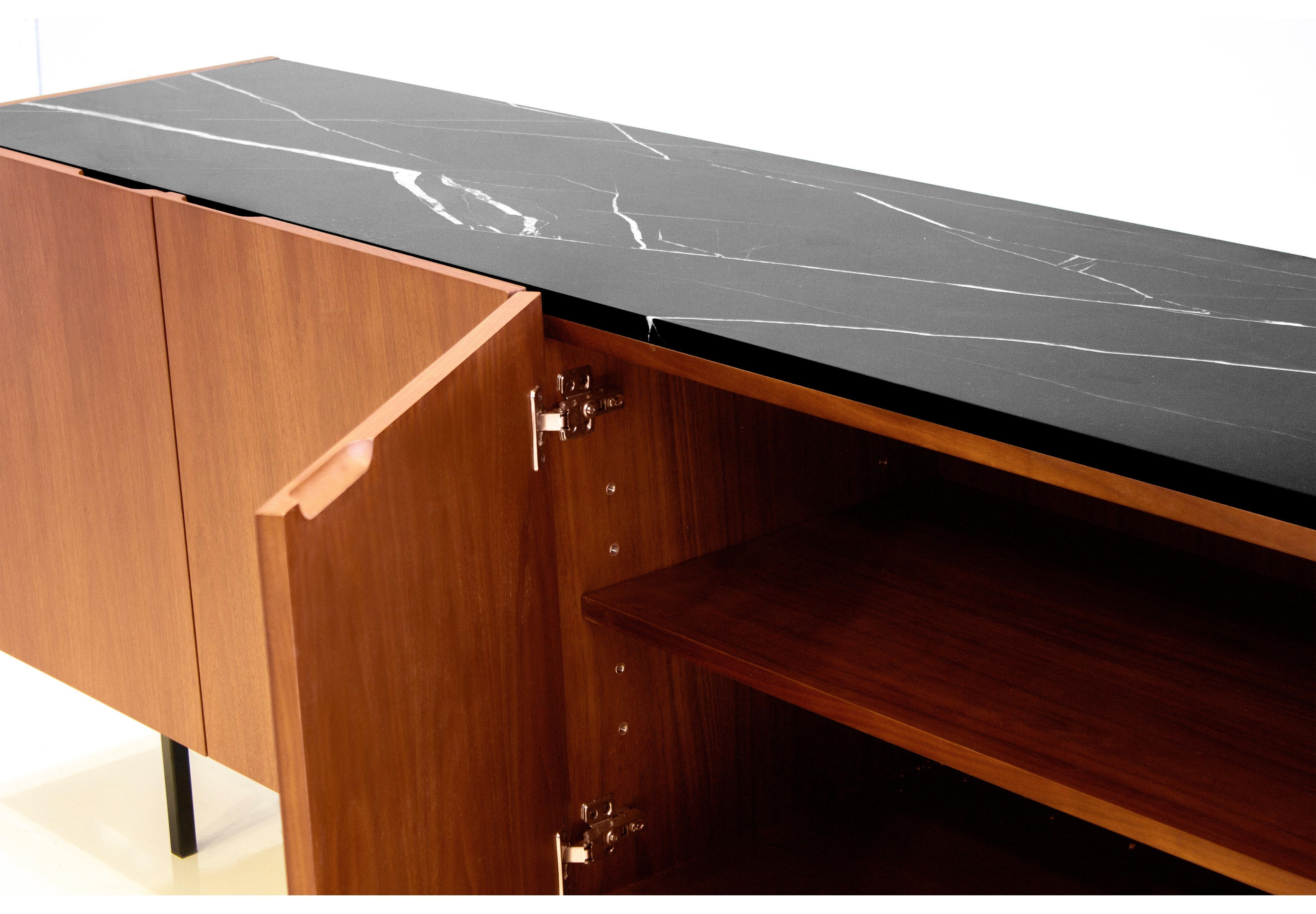 Calvin Buffet - Image 5