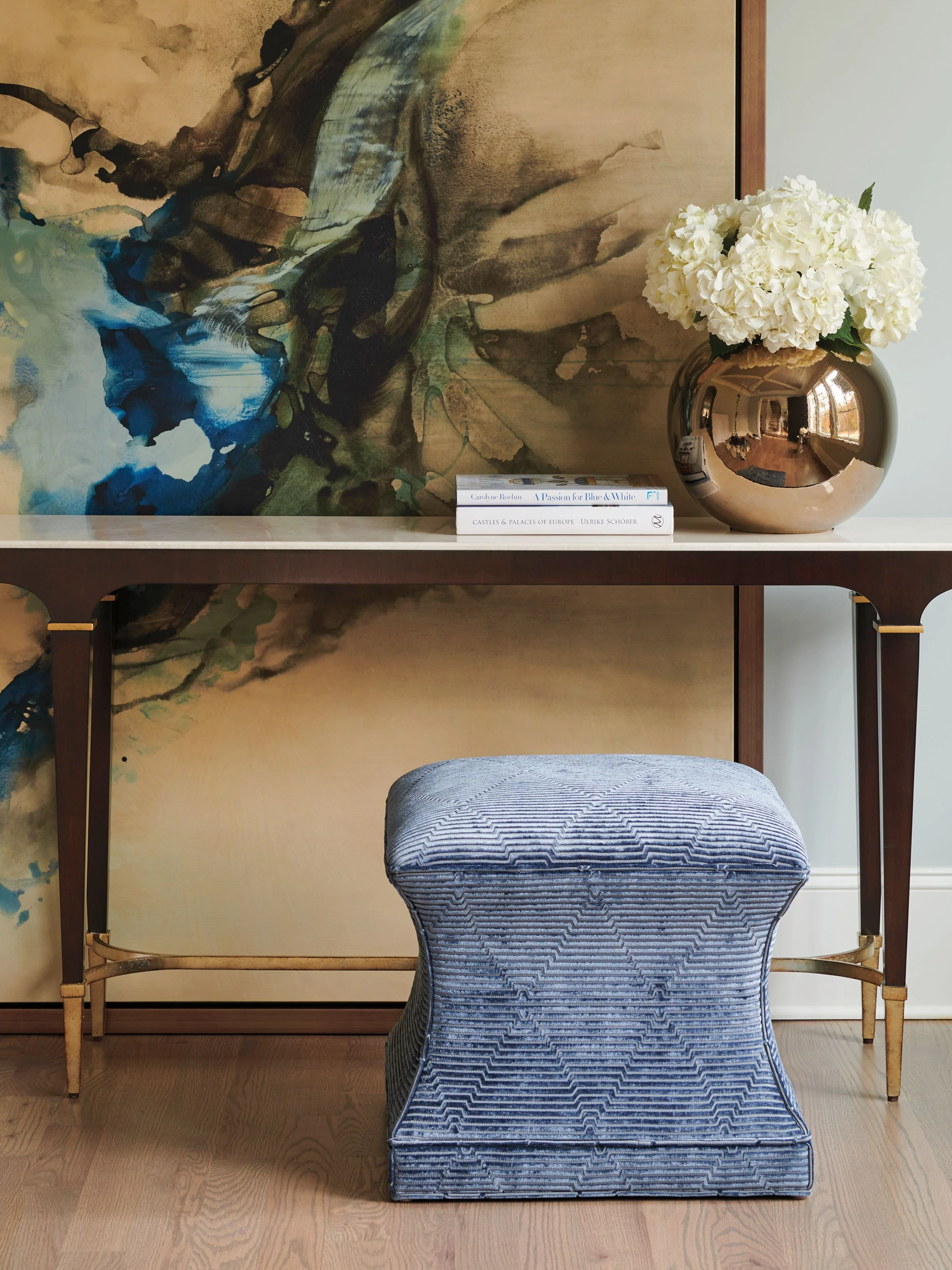 Carlyle Sutton Ottoman - Image 2