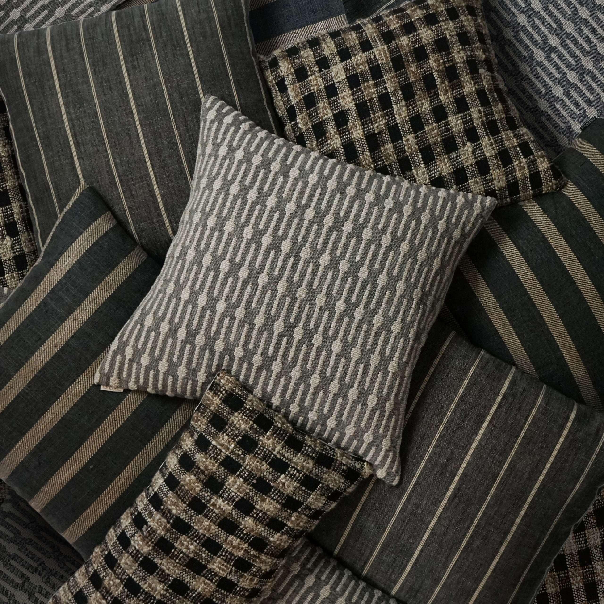 Channel Pillow - Image 5
