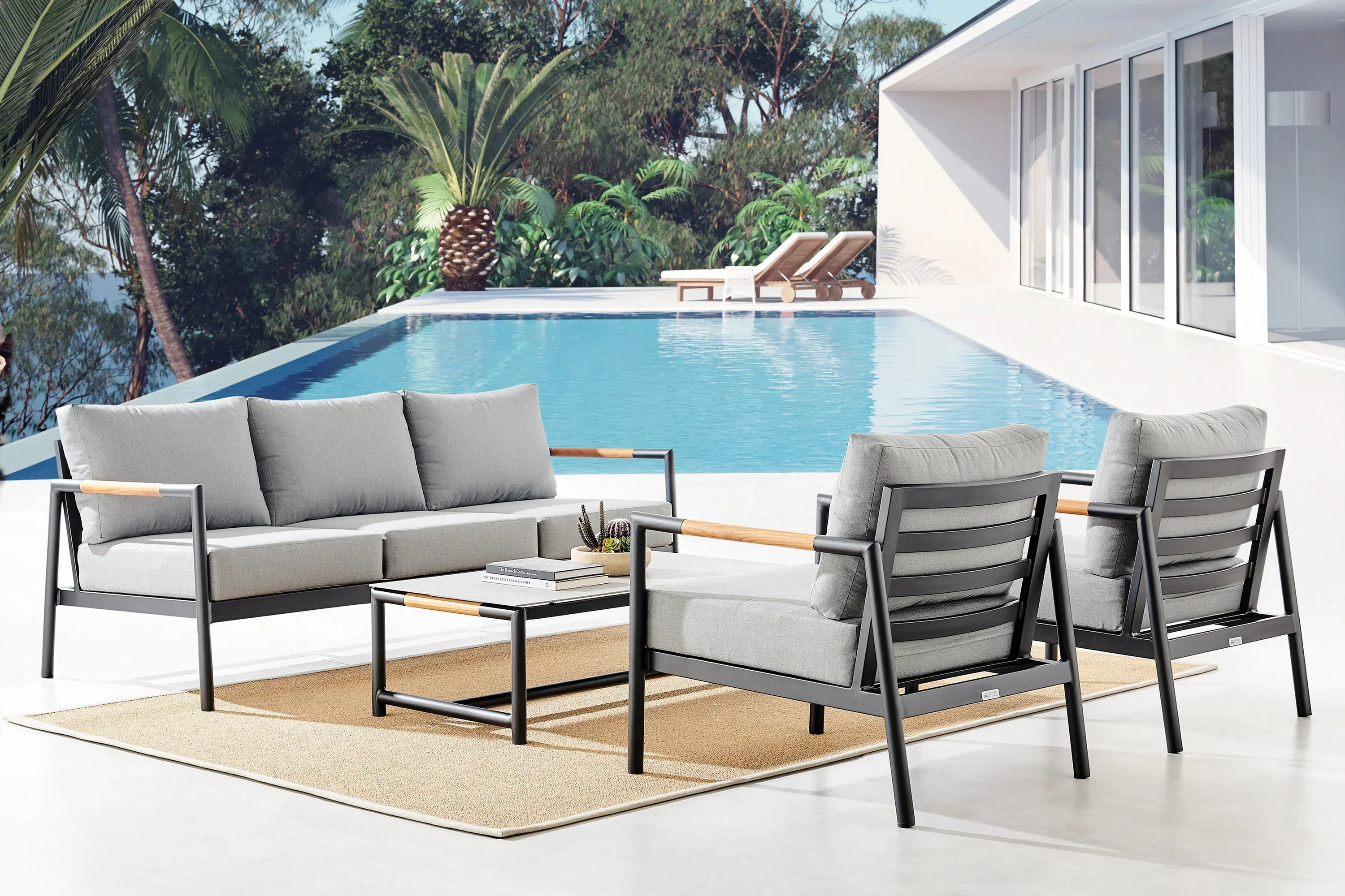 Crown 4 Piece Outdoor Seating Set - Image 2