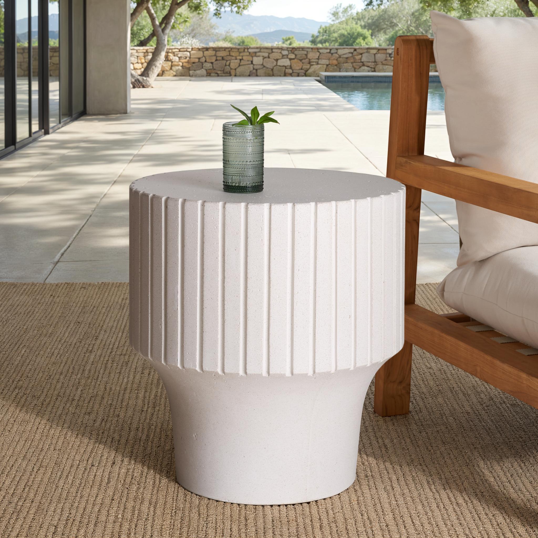 Einstein Round Accent Table - Image 3