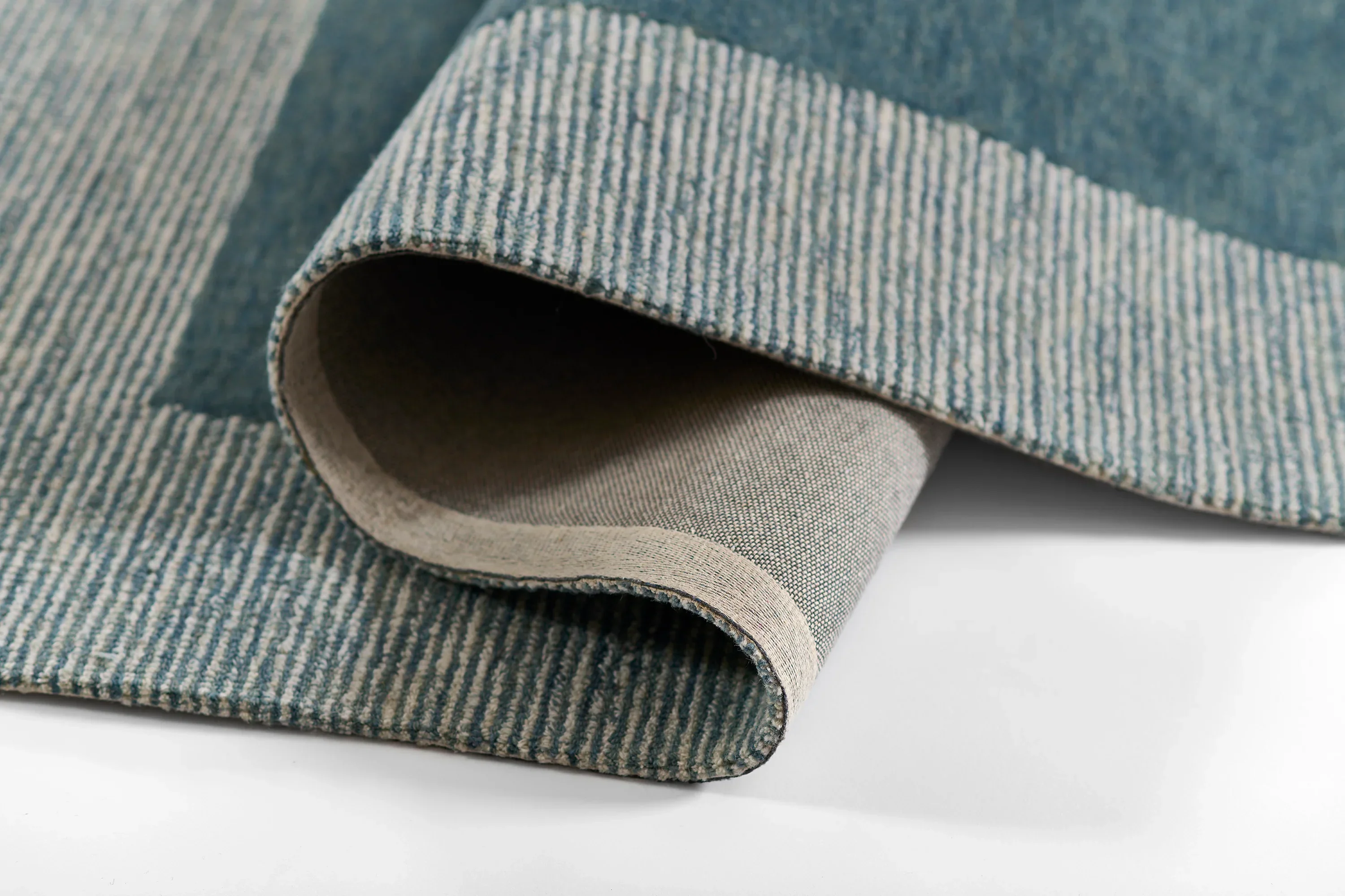 Everett 6 Rug - Image 6