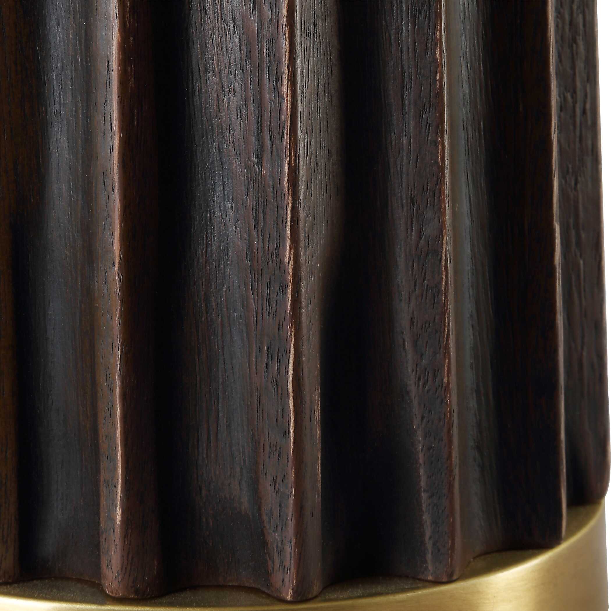 Forage Dark Scalloped Table Lamp - Image 7