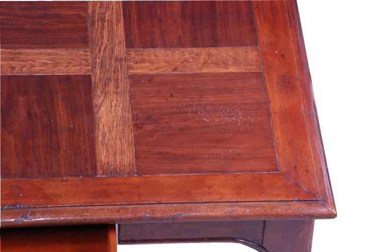 Game Table - Image 3