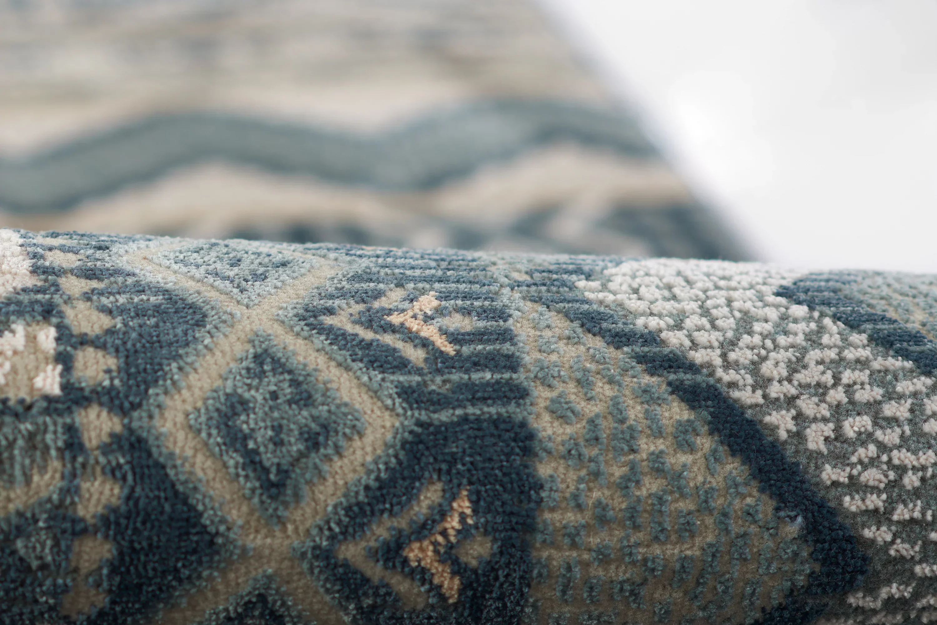 Genevieve 9 Rug - Image 4