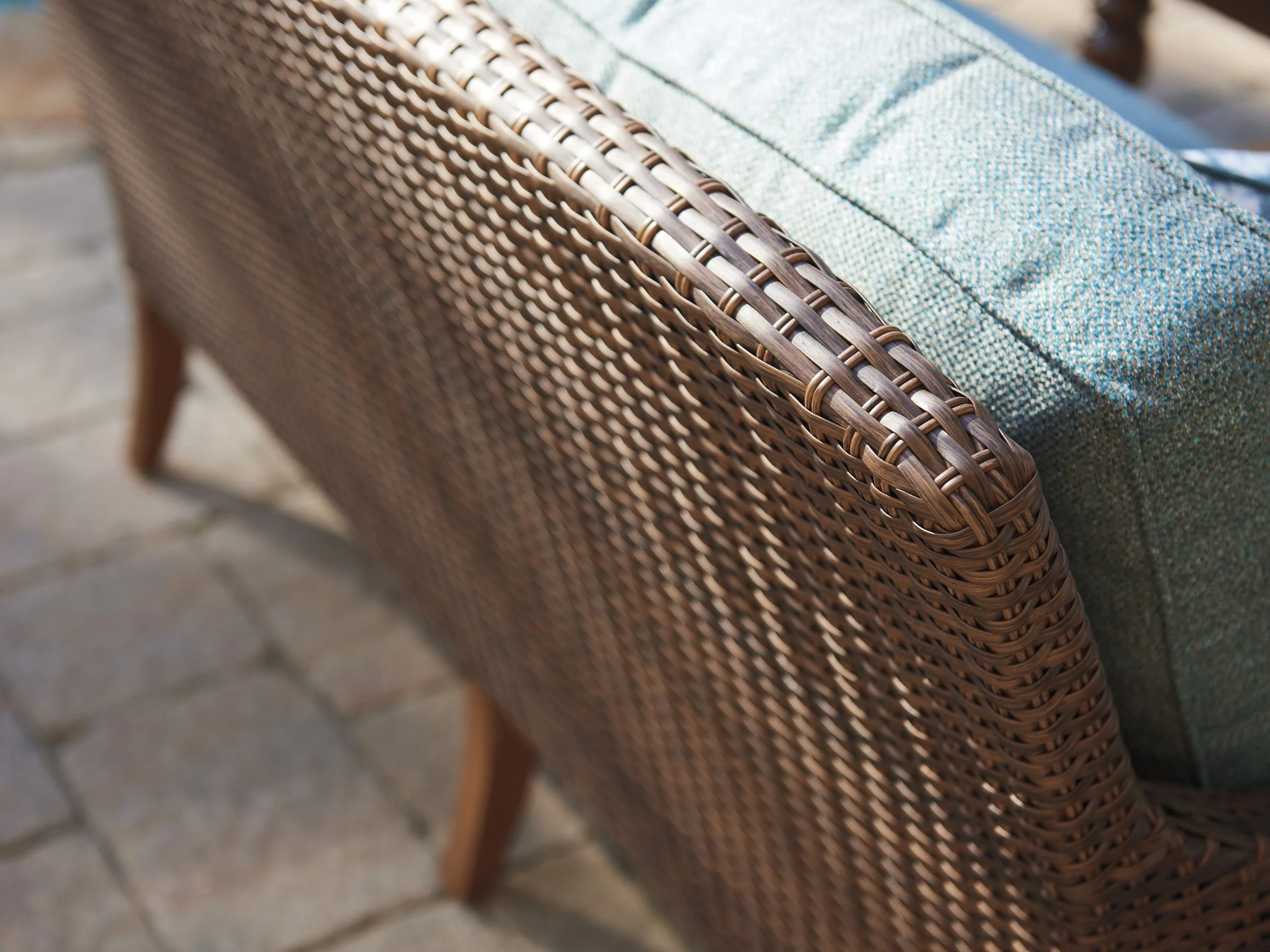 Harbor Isle Love Seat - Image 3