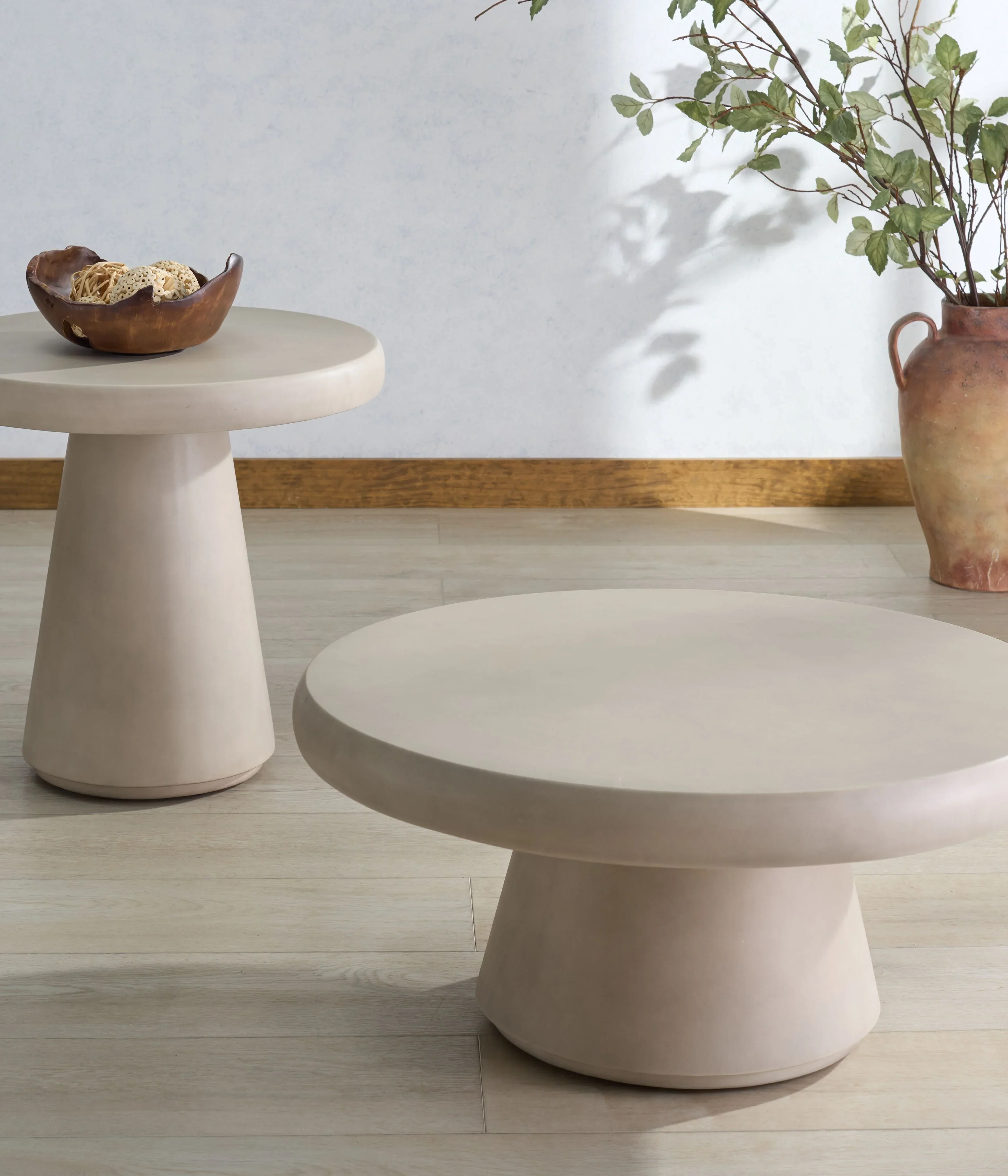 Hayleen Round Concrete Accent Table - Image 11