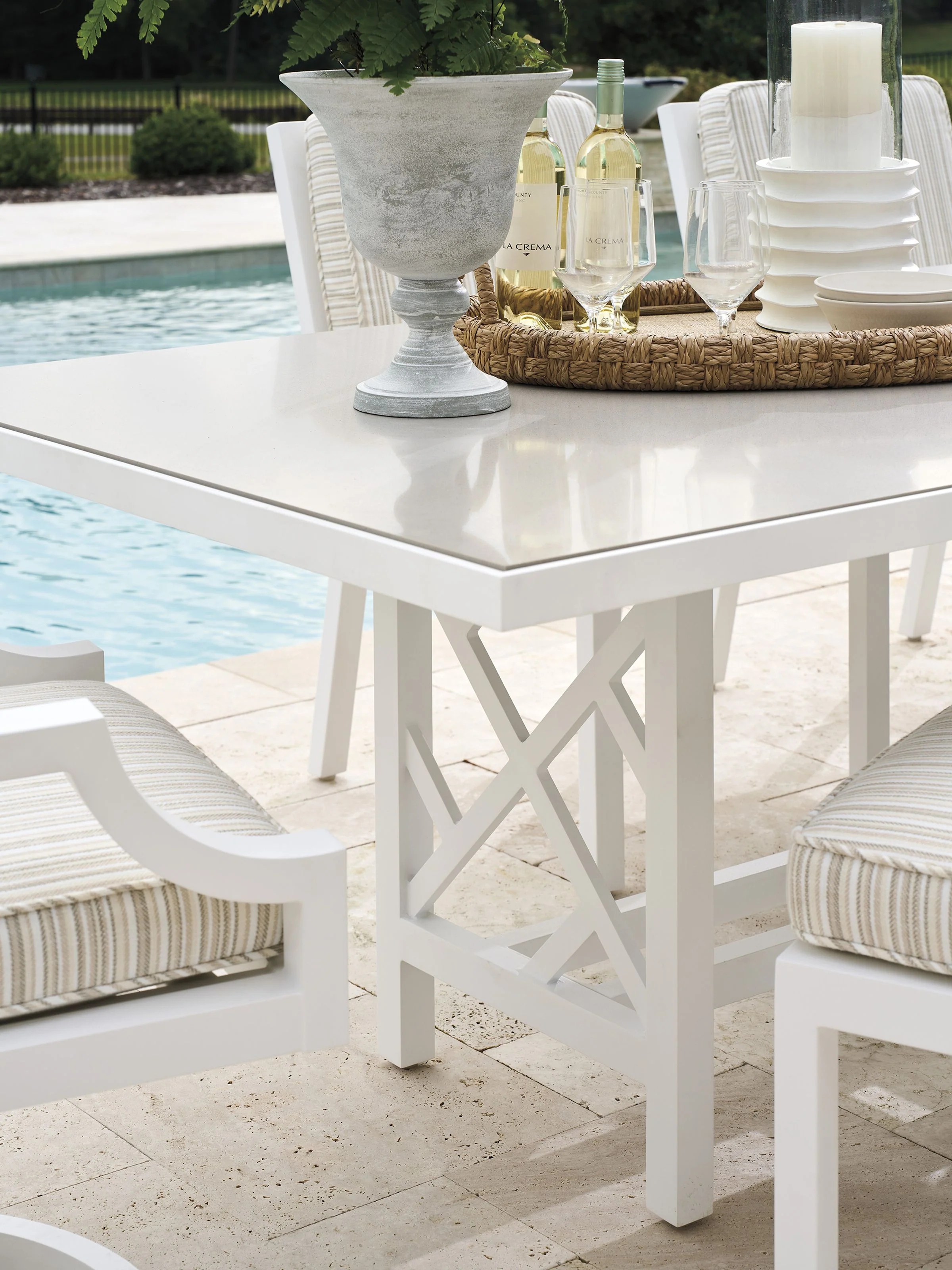 Island Classic Rectangular  Dining Table - Image 3