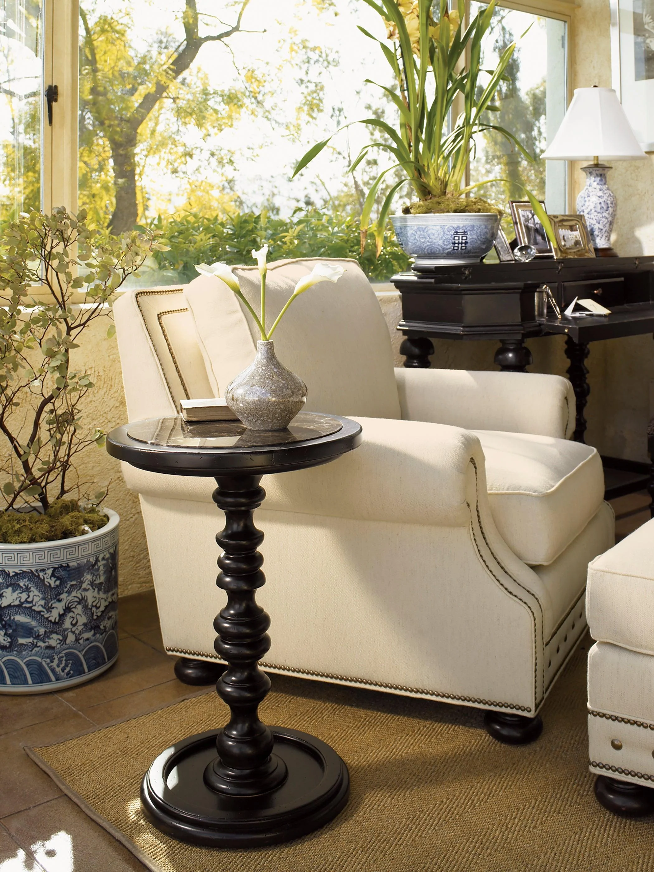 Kingstown Pitcairn Accent Table - Image 2