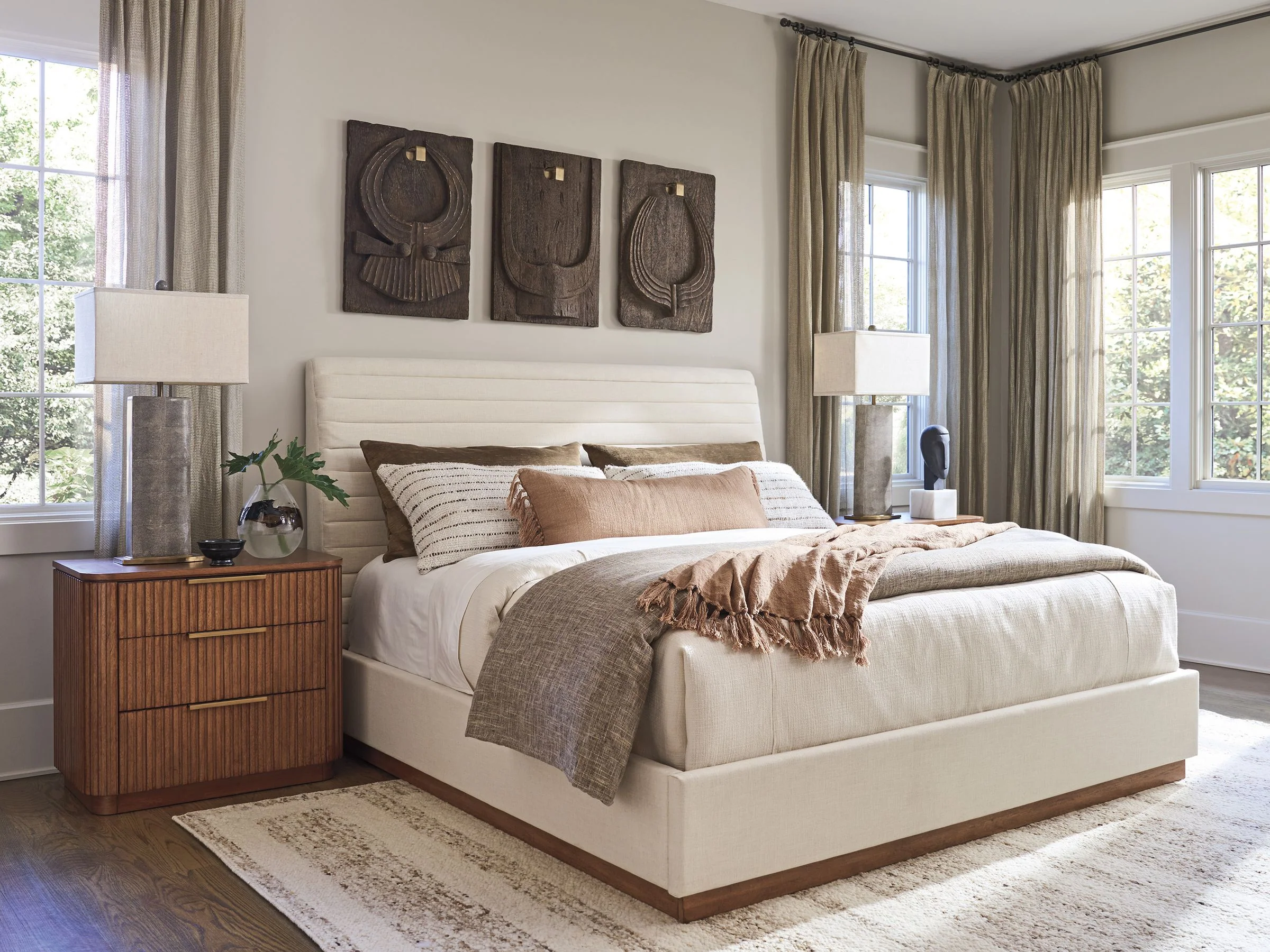 La Costa Coronado Upholstered Bed King - Image 2