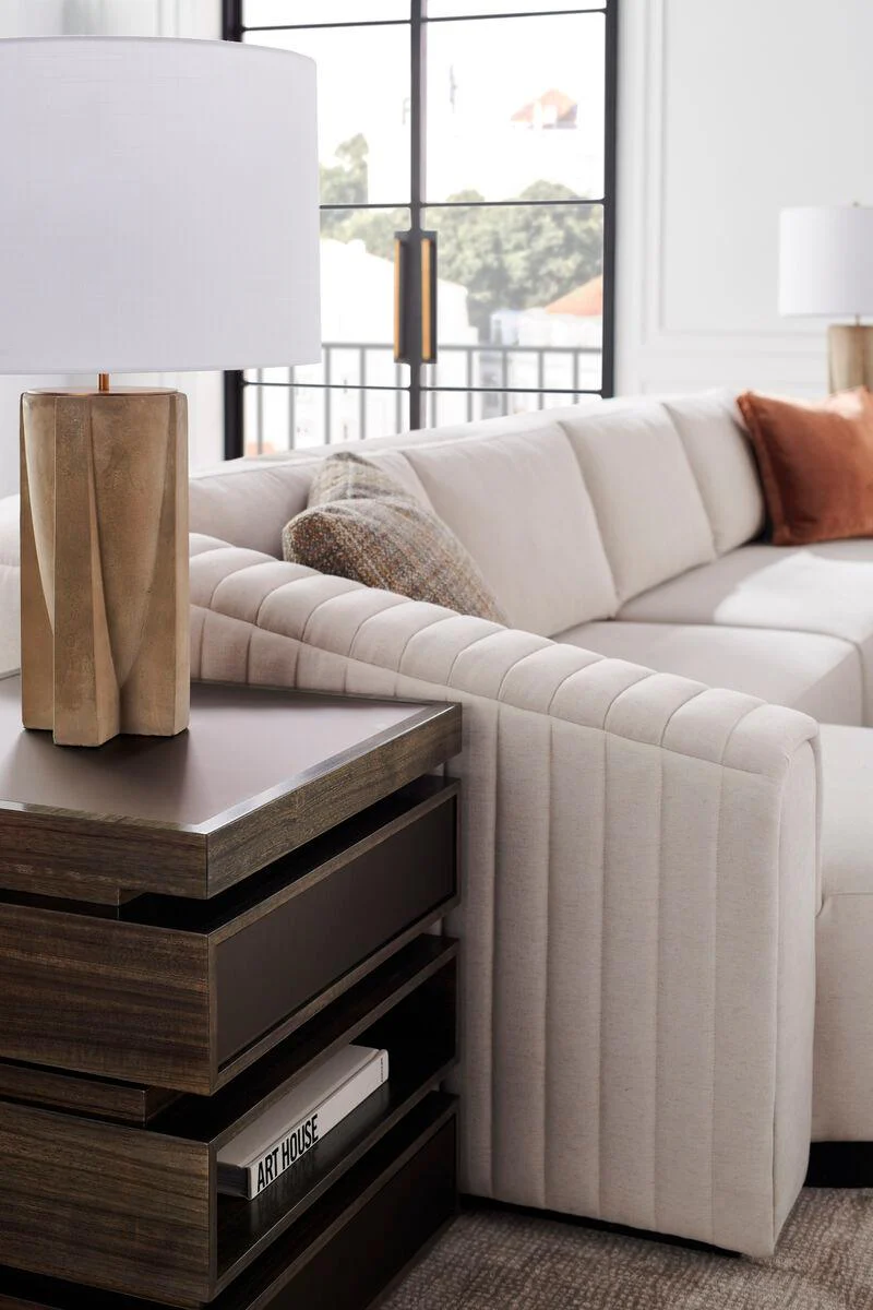 La Moda End Table Table - Image 2