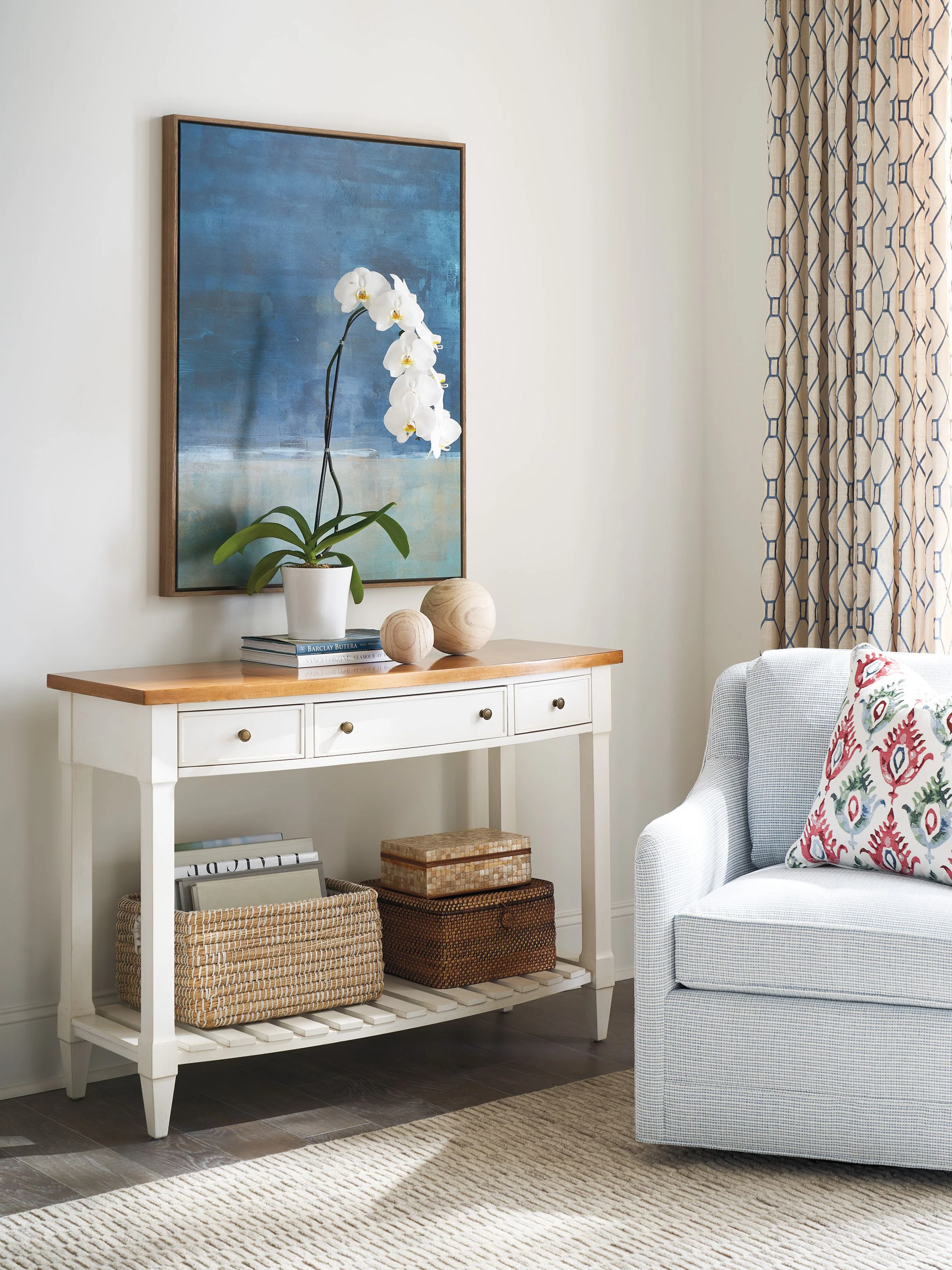 Laguna Temple Bowfront Console Table - Image 5