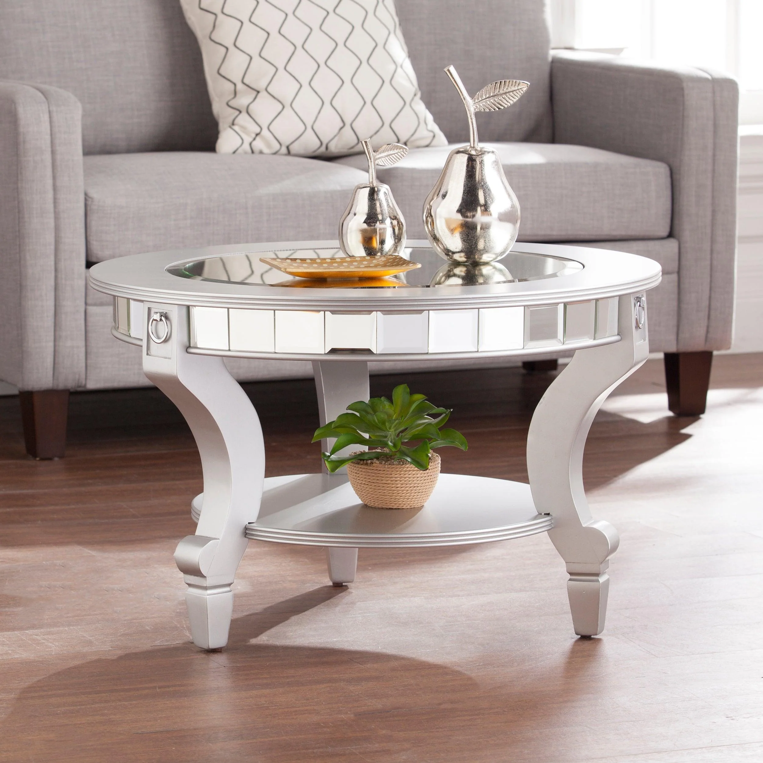 Linsay Mirrored Round Cocktail Table - Image 2