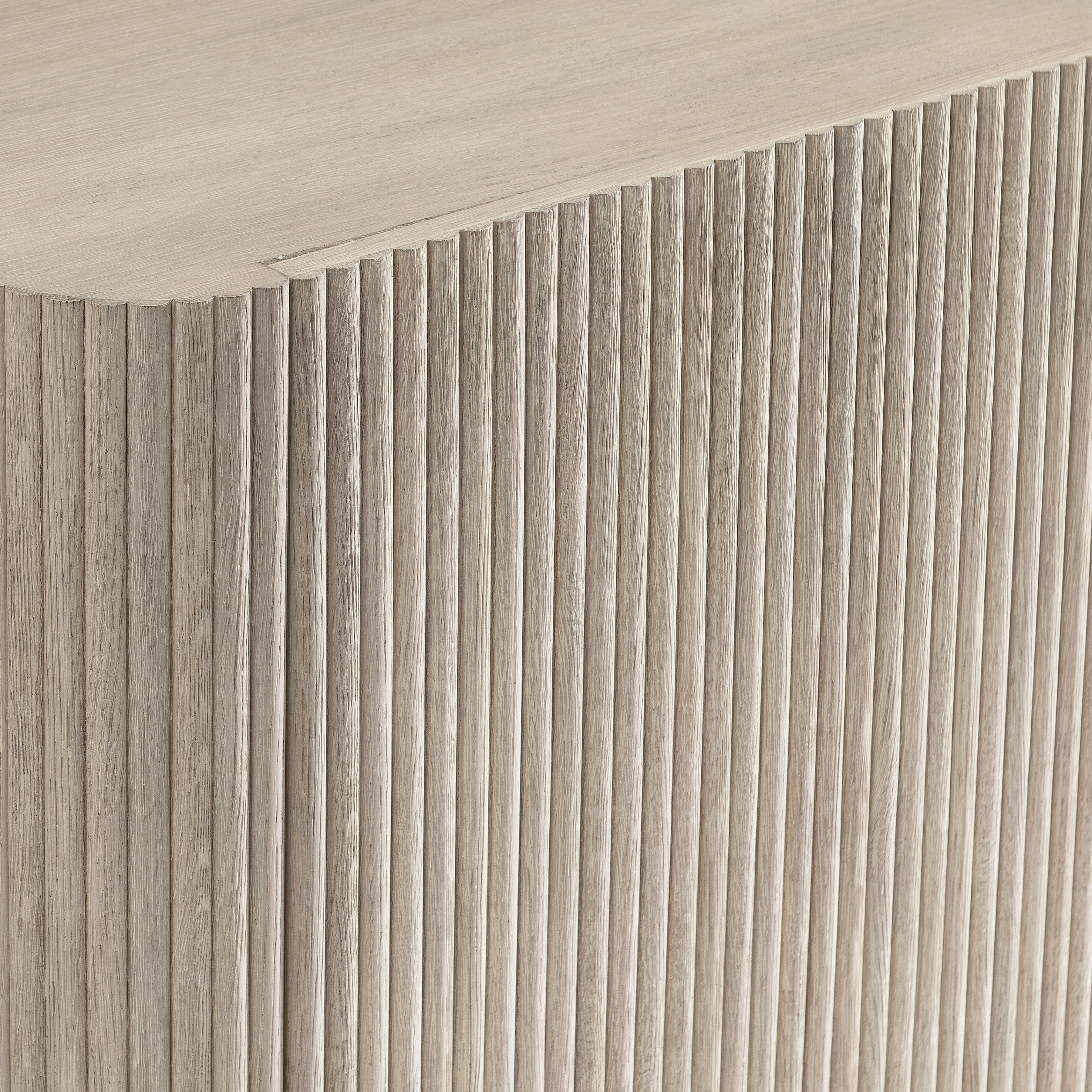 Lucerne Entertainment Credenza - Image 7