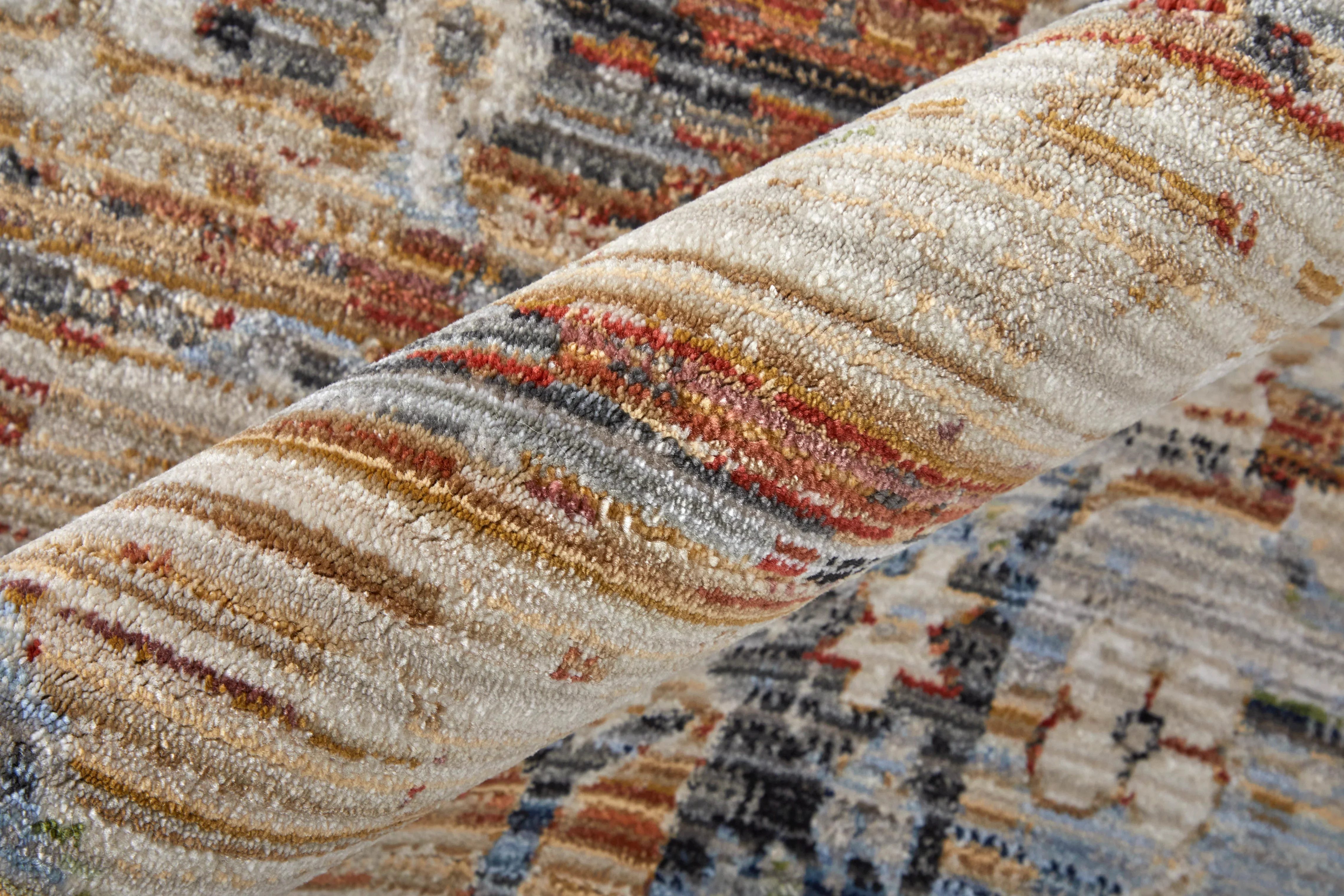 Melrose Transitional Distressed - Image 12