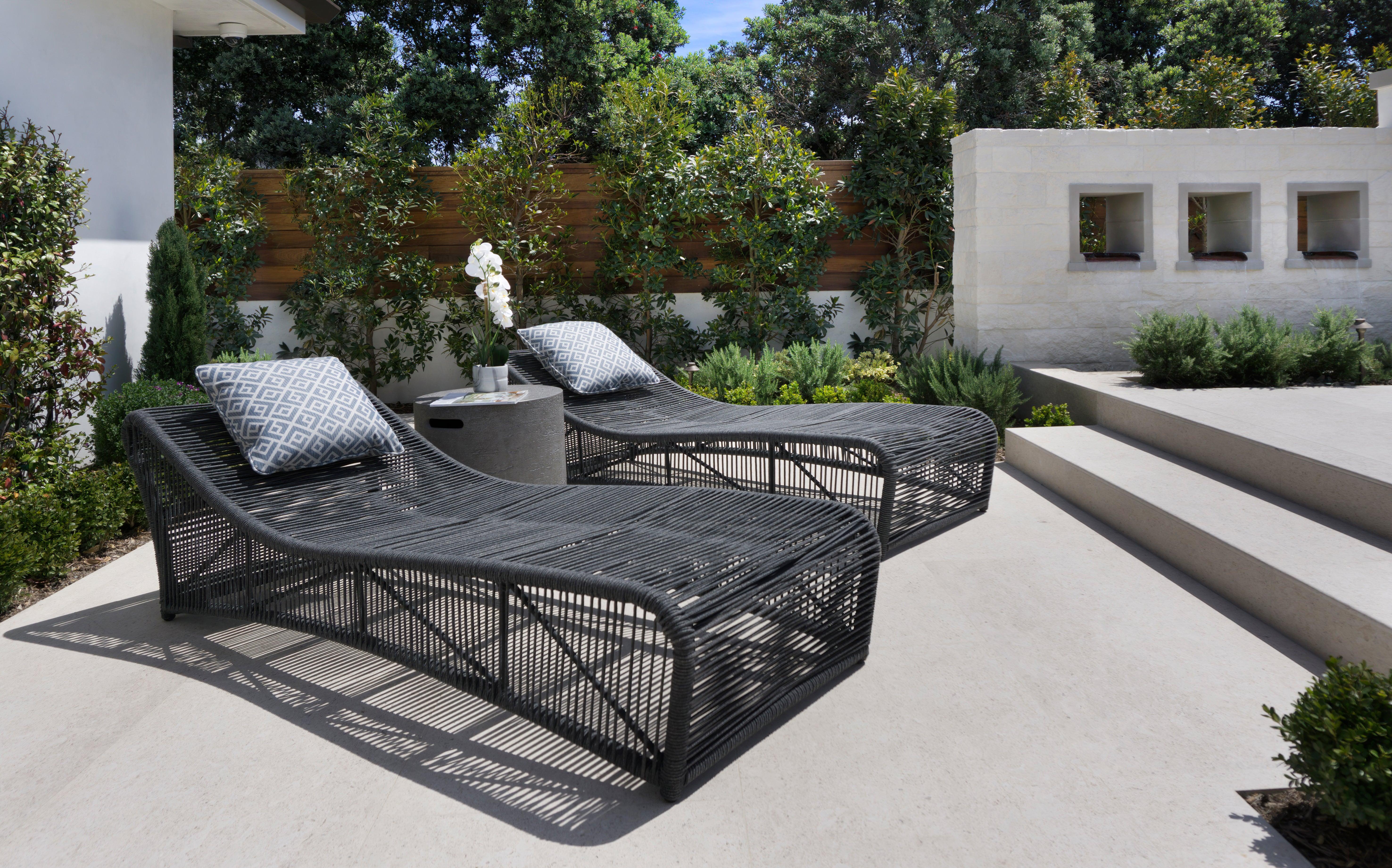 Milano Cushionless Chaise - Image 2