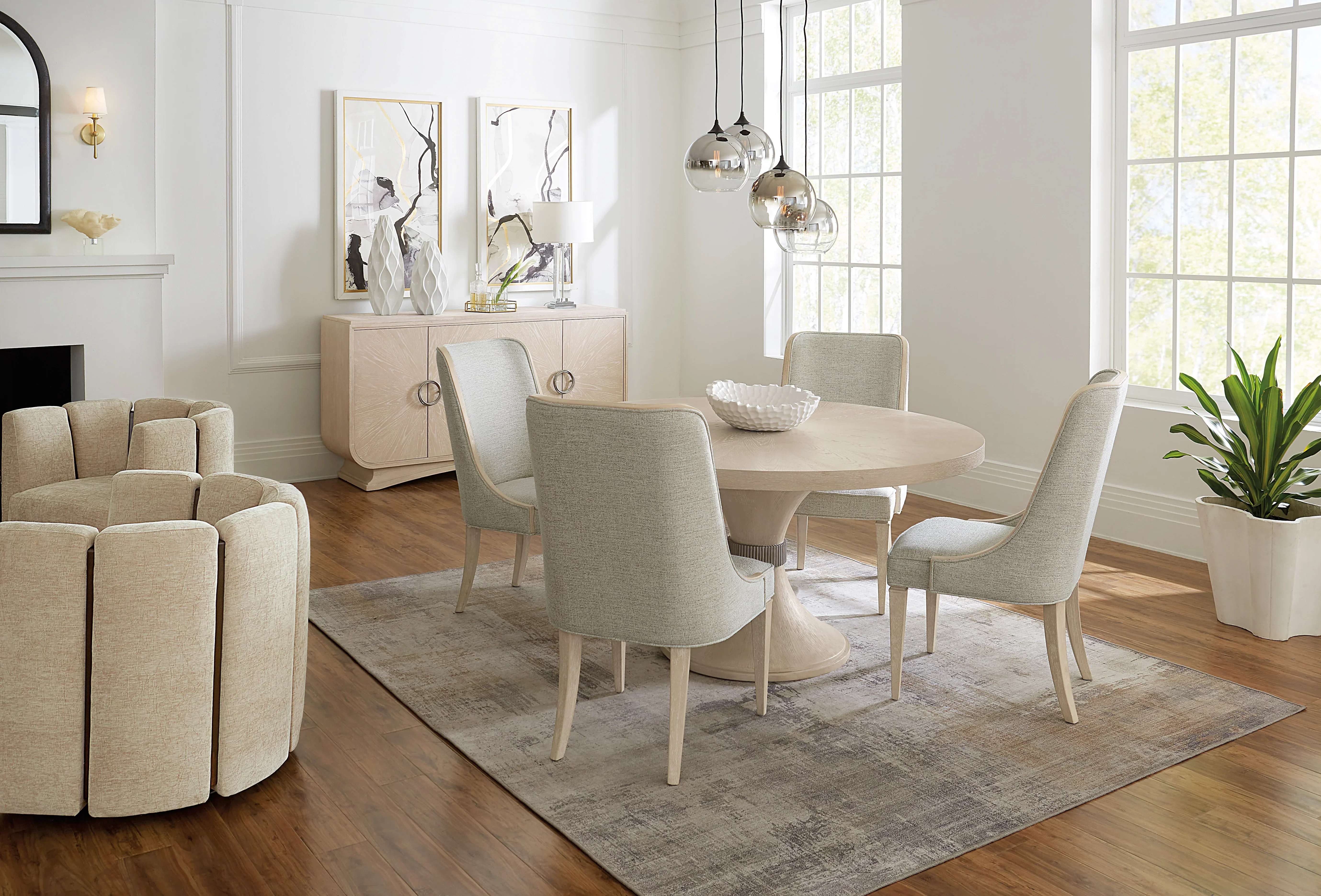 Nouveau Chic Buffet - Image 10