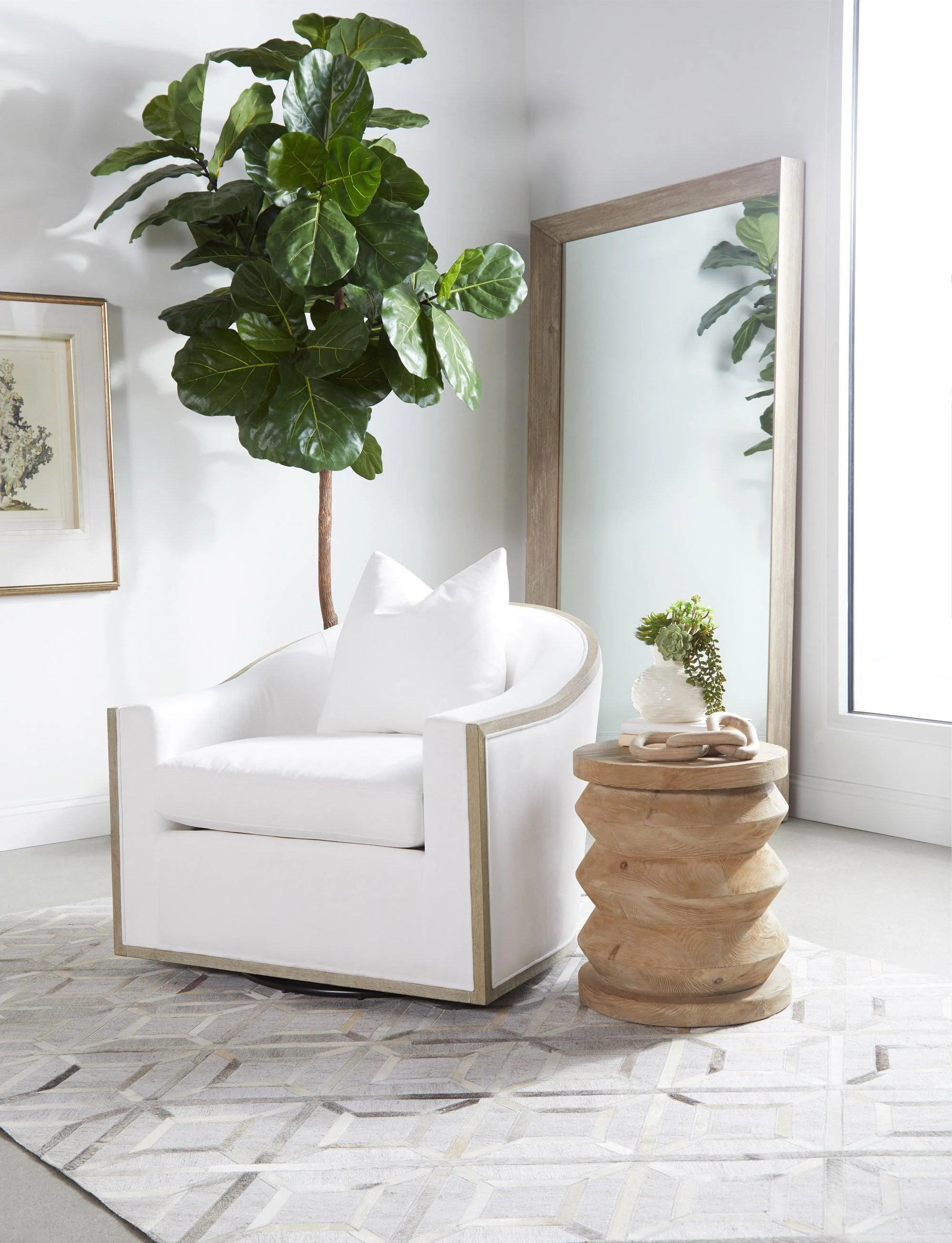 Pier Accent Table - Image 5