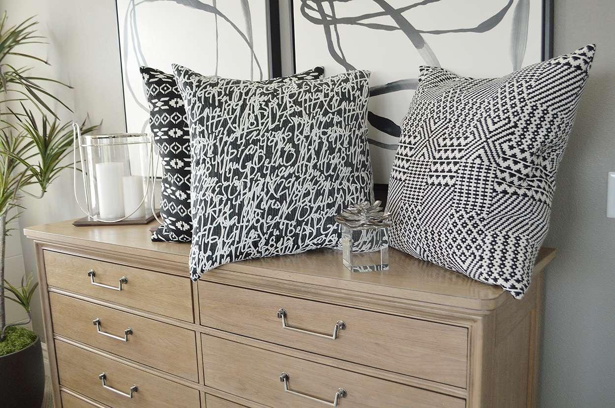 Quilt Pillow - Image 4