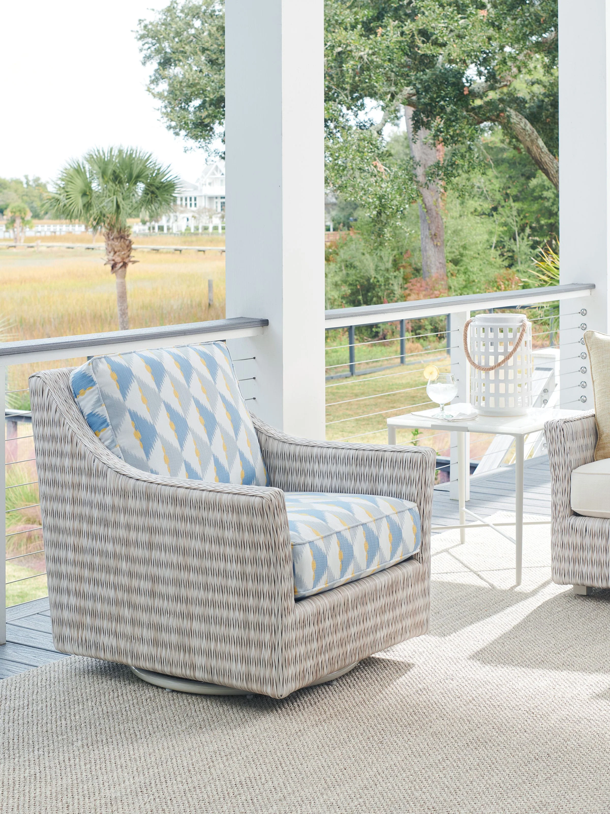 Seabrook Swivel Glider Lounge Chair - Image 3