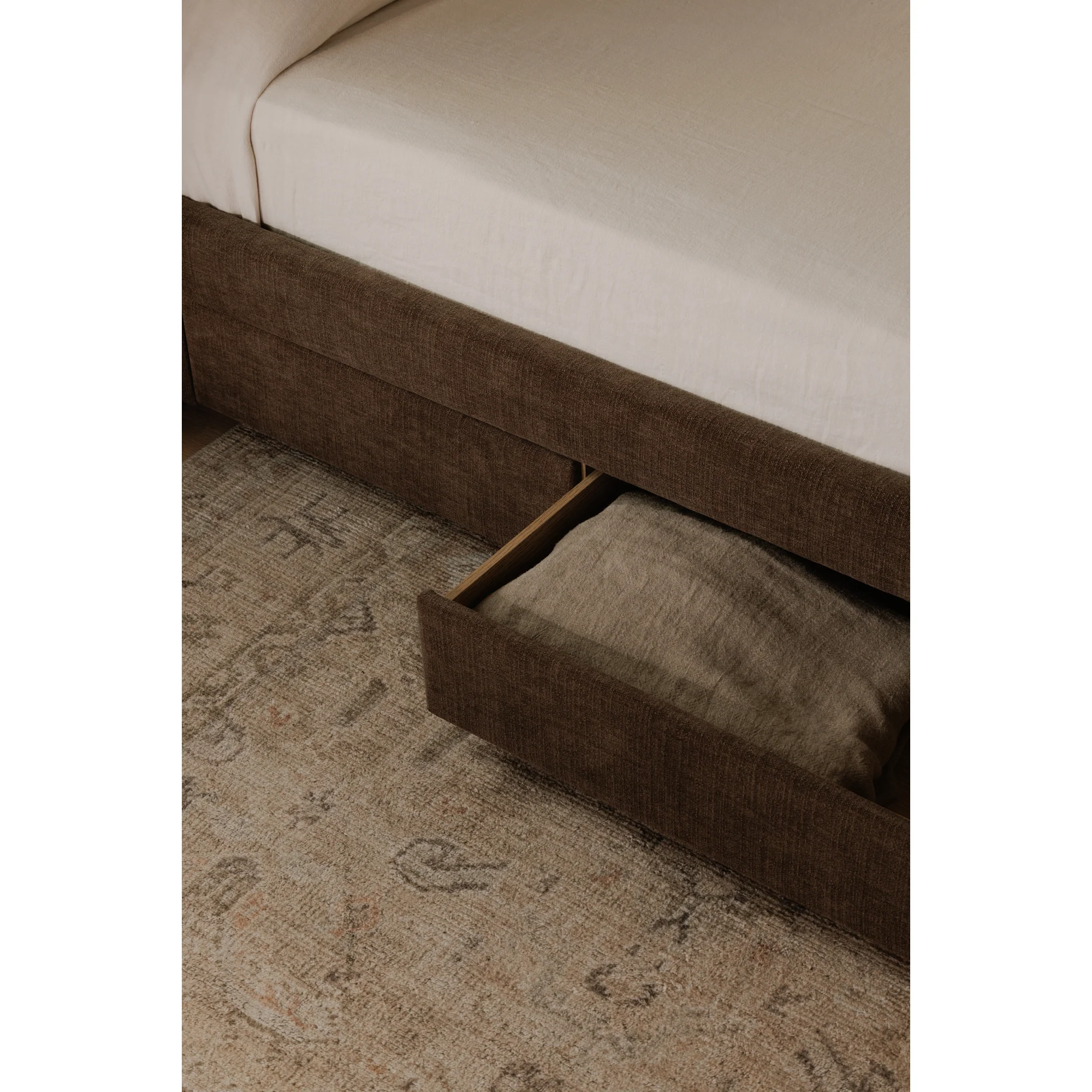 Sophia Queen Storage Bed - Image 15