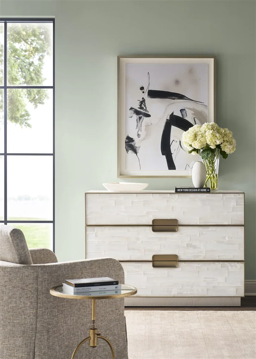Splendor Selenite Chest - Image 2
