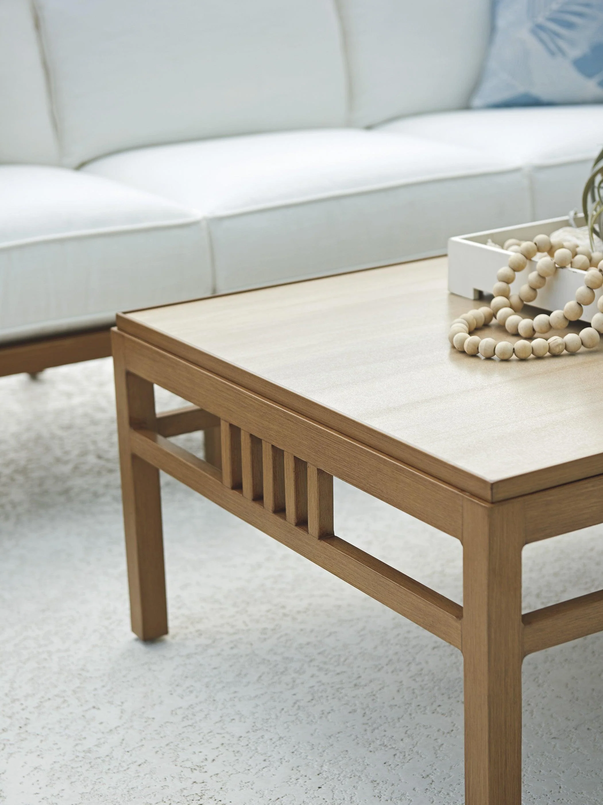 St Tropez Rectangular Cocktail Table - Image 3