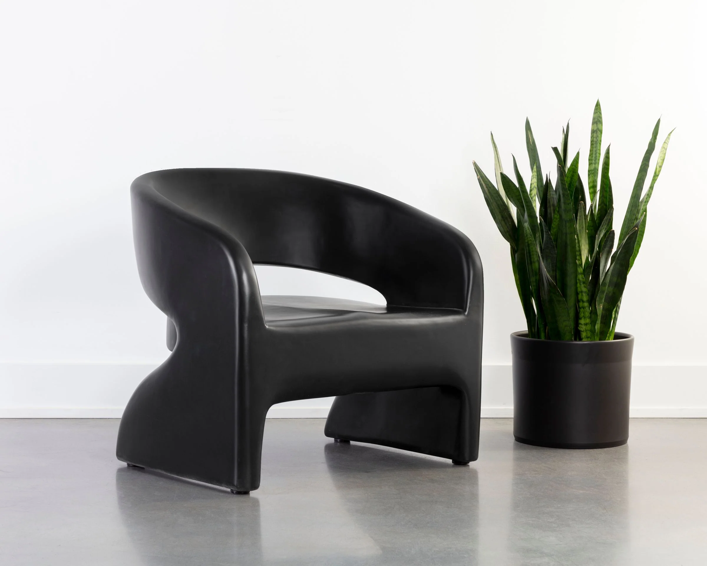 Cura Lounge Chair - Image 5
