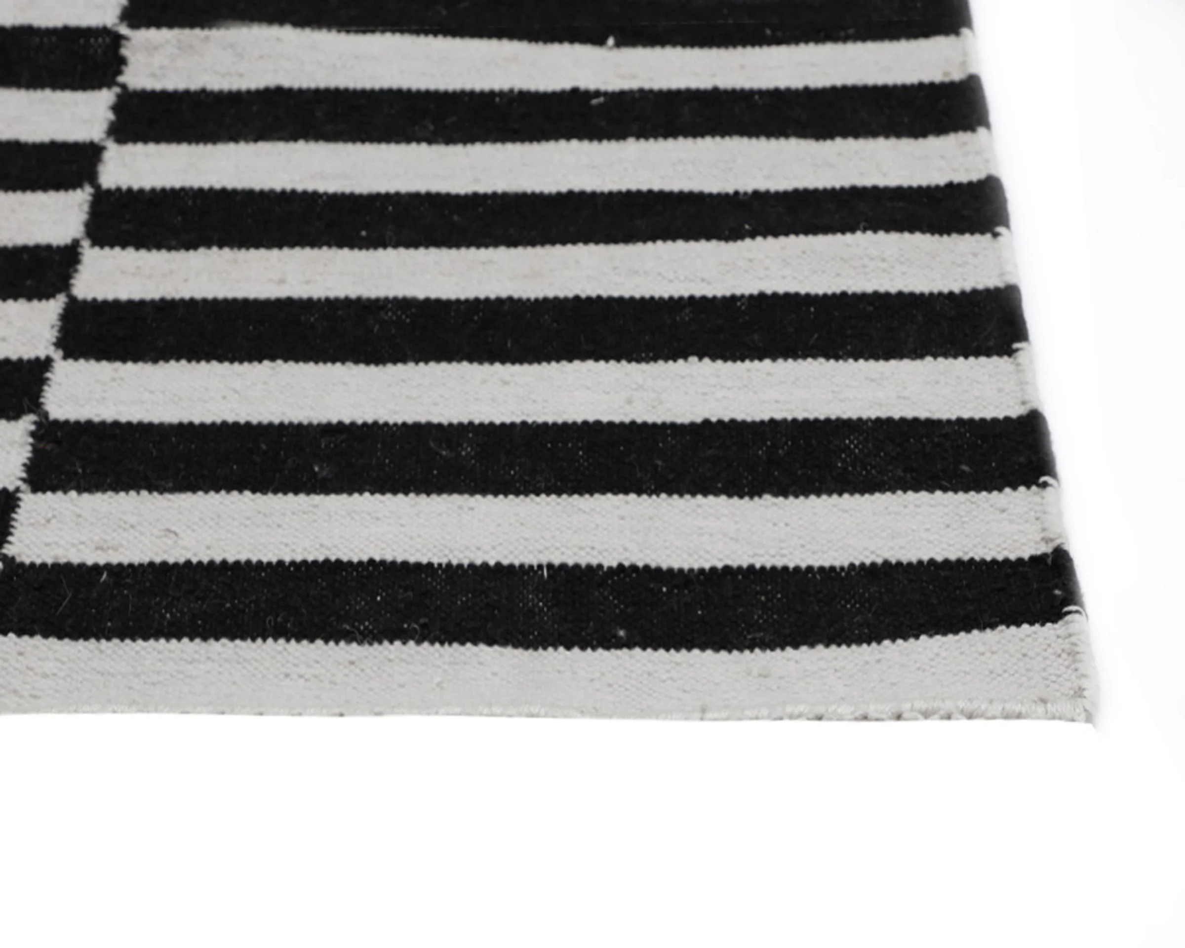 Zigby Hand-Woven Rug - Image 2