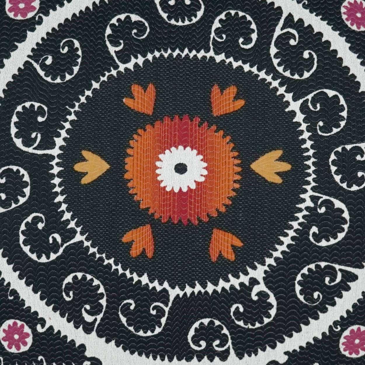 Suzandozi Pillow - Image 8