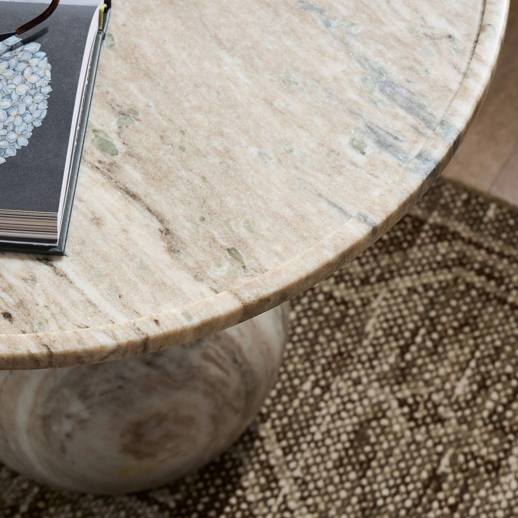 Viola End Table - Image 5