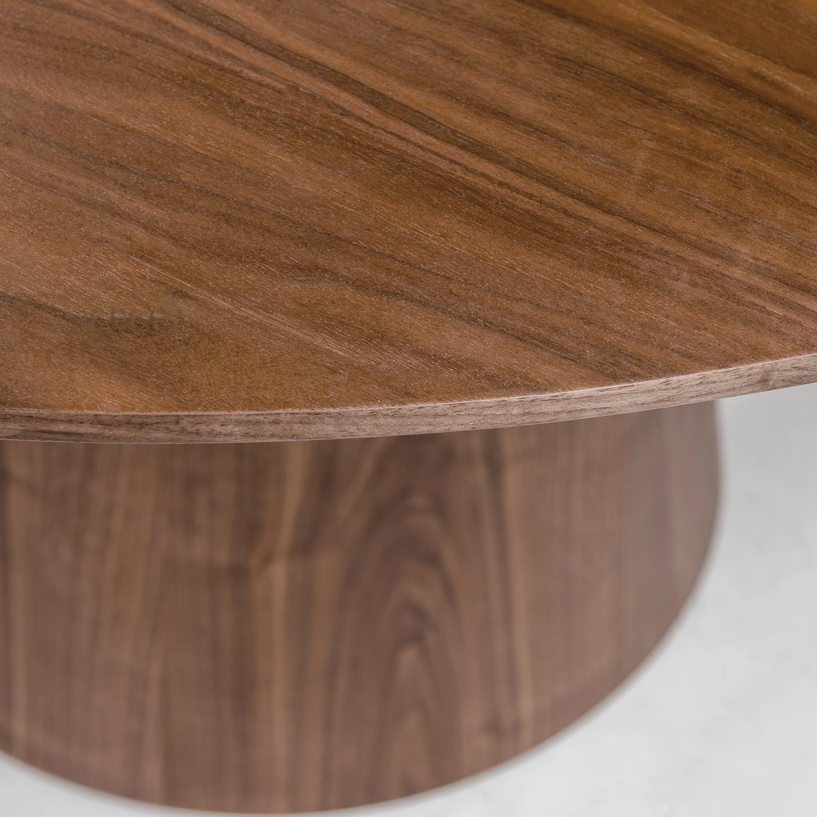 Wesley Dining Table - Image 6